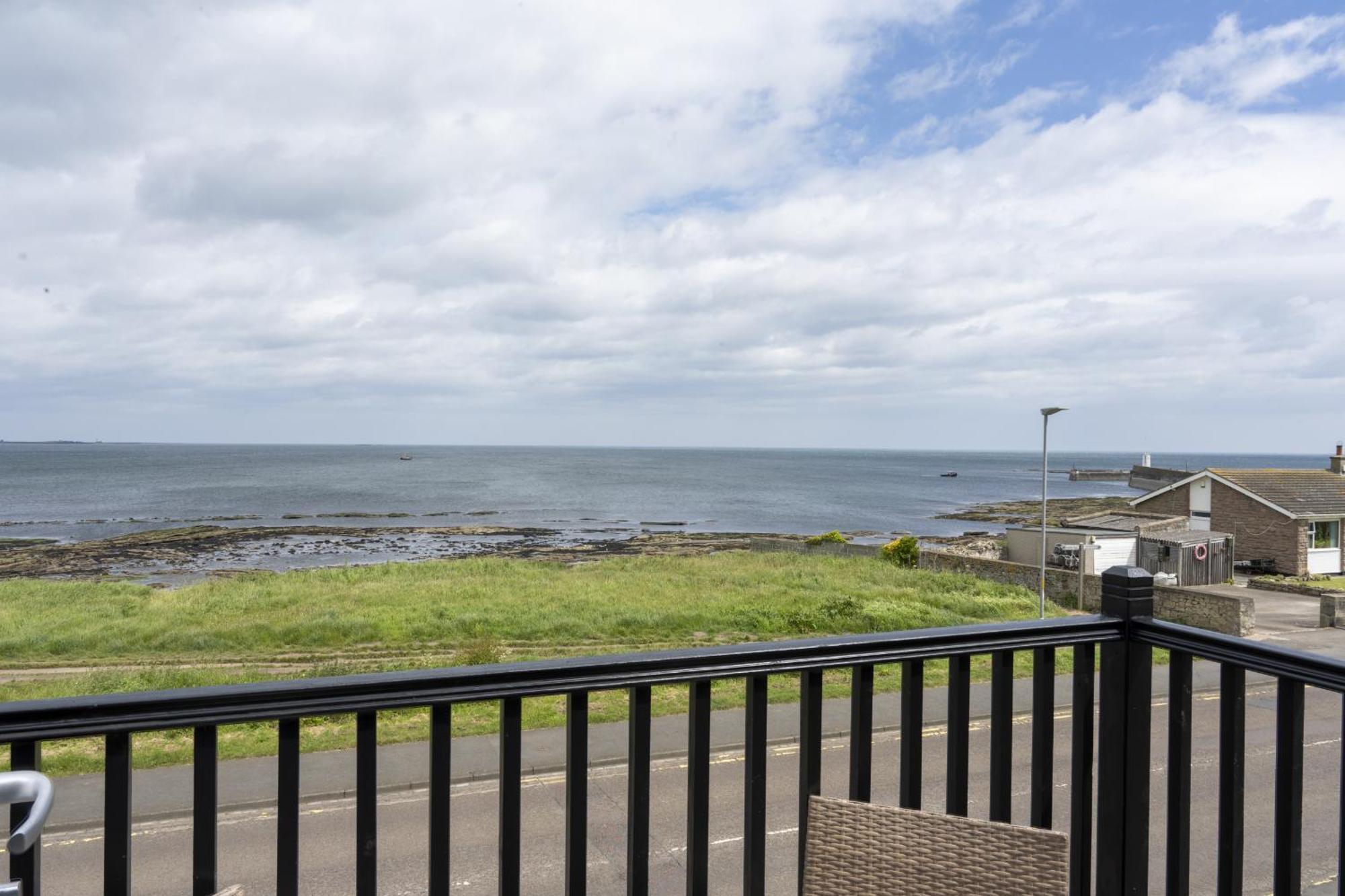 Northern Hideaways, Seascape Seahouses Exteriör bild